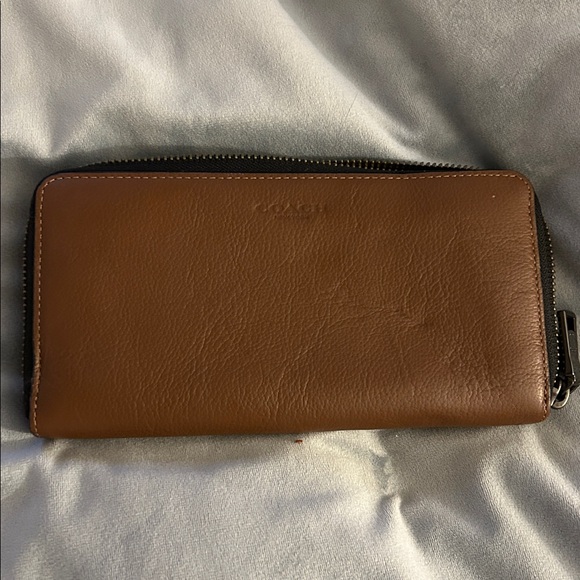 Coach Tan Leather Zip Wallet - Picture 1 of 3